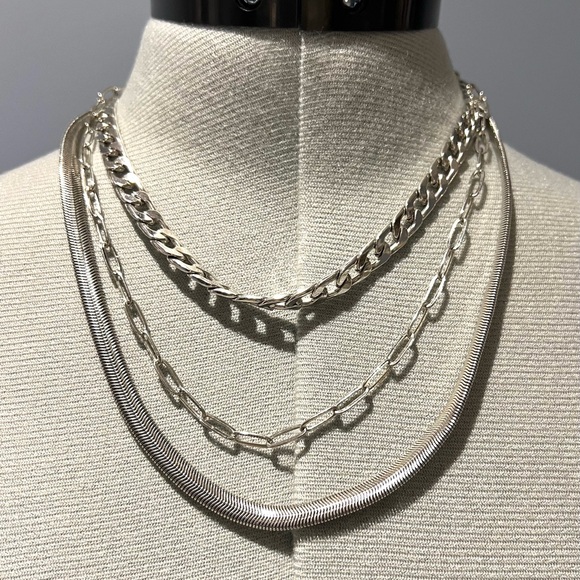 Silver Tone Jewelry Lot — Necklaces, Bracelets, Earrings, Brooches Set - Picture 14 of 16